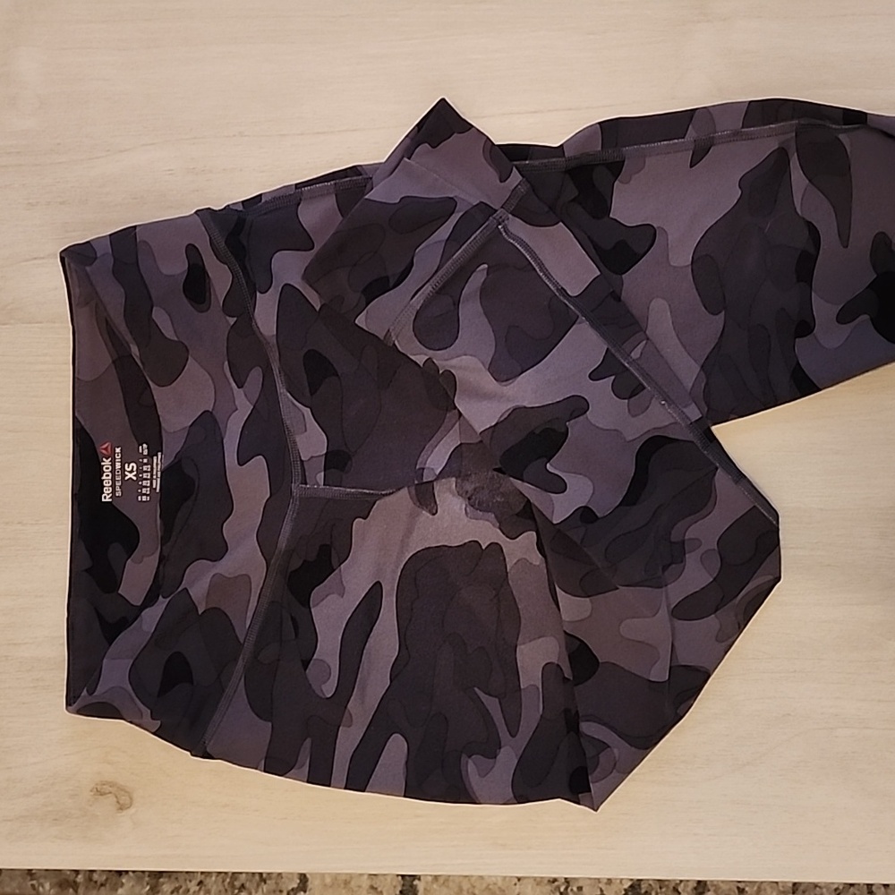 Reebok speedwick Camo leggings